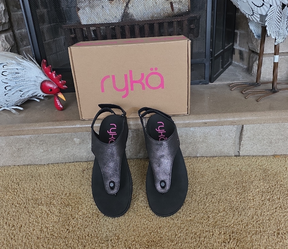 Ryka Women's Metallic and Black Sandals